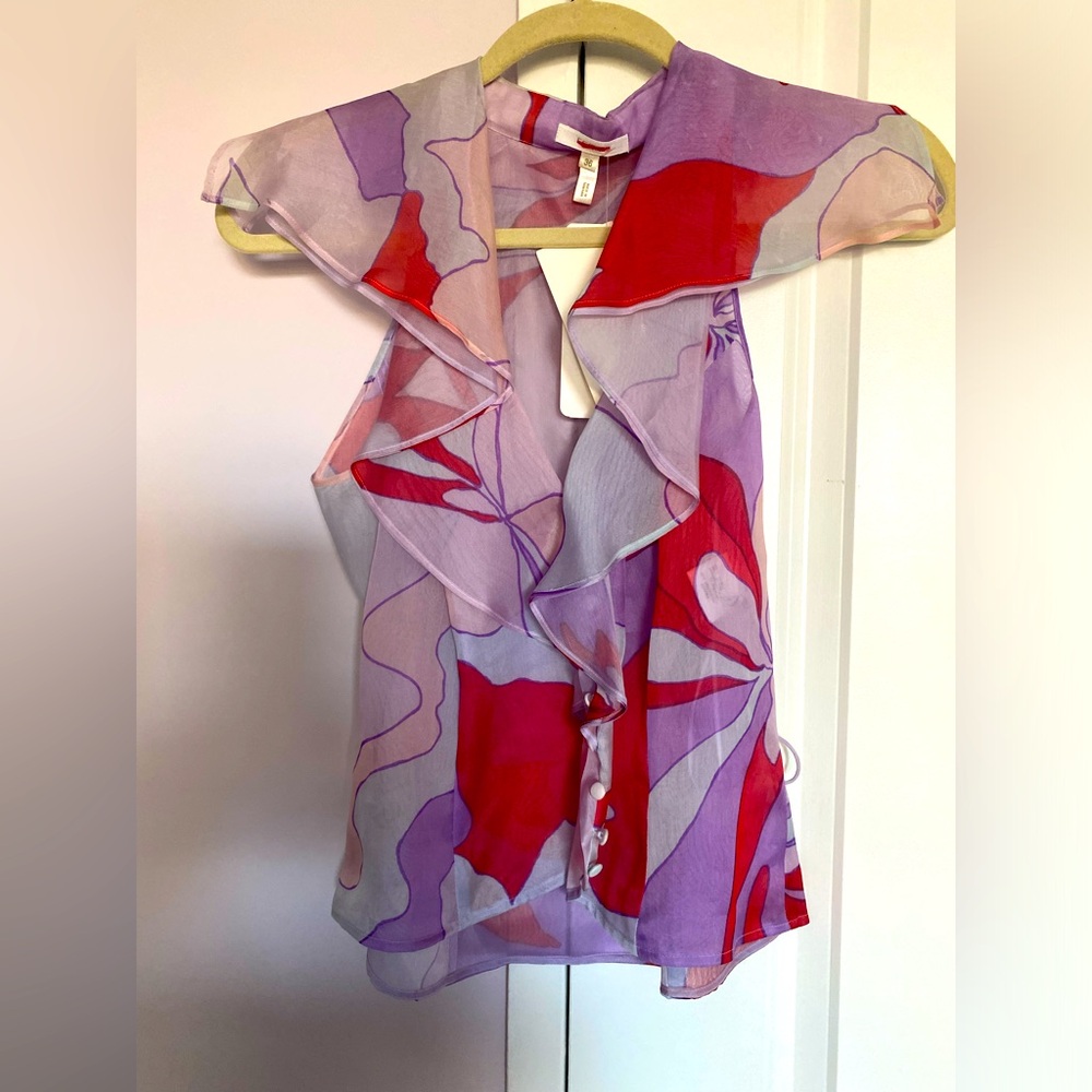 Escada top, new, with label, size 36 (6, small)